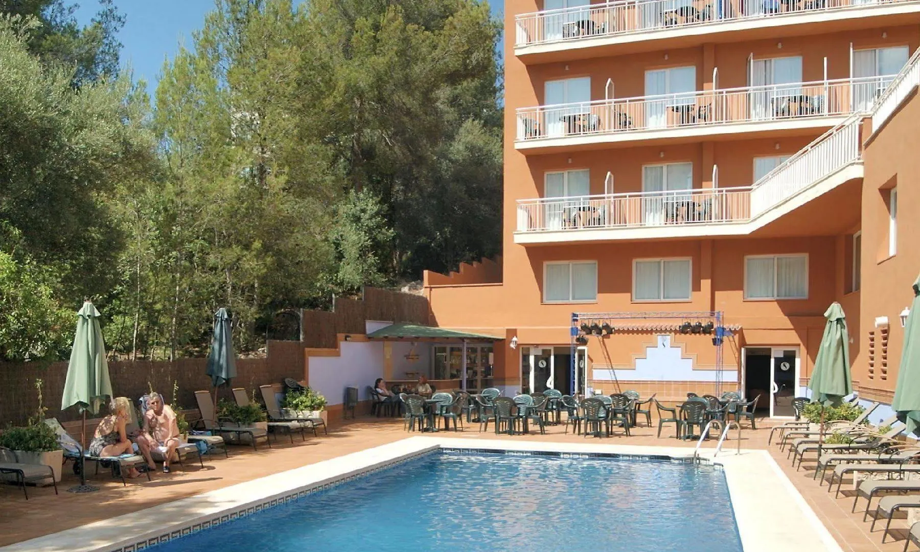 Bq Bulevar Peguera (Adults Only)